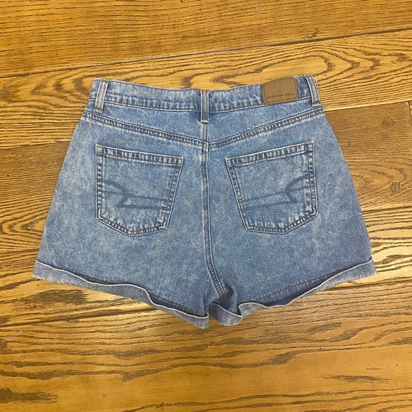 American eagle high waisted mom shorts - Picture 2 of 4